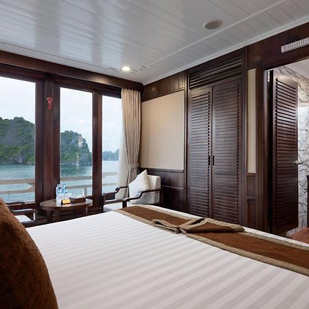 Ha Long Aqua Legend Cruise Hotel Eksteriør billede